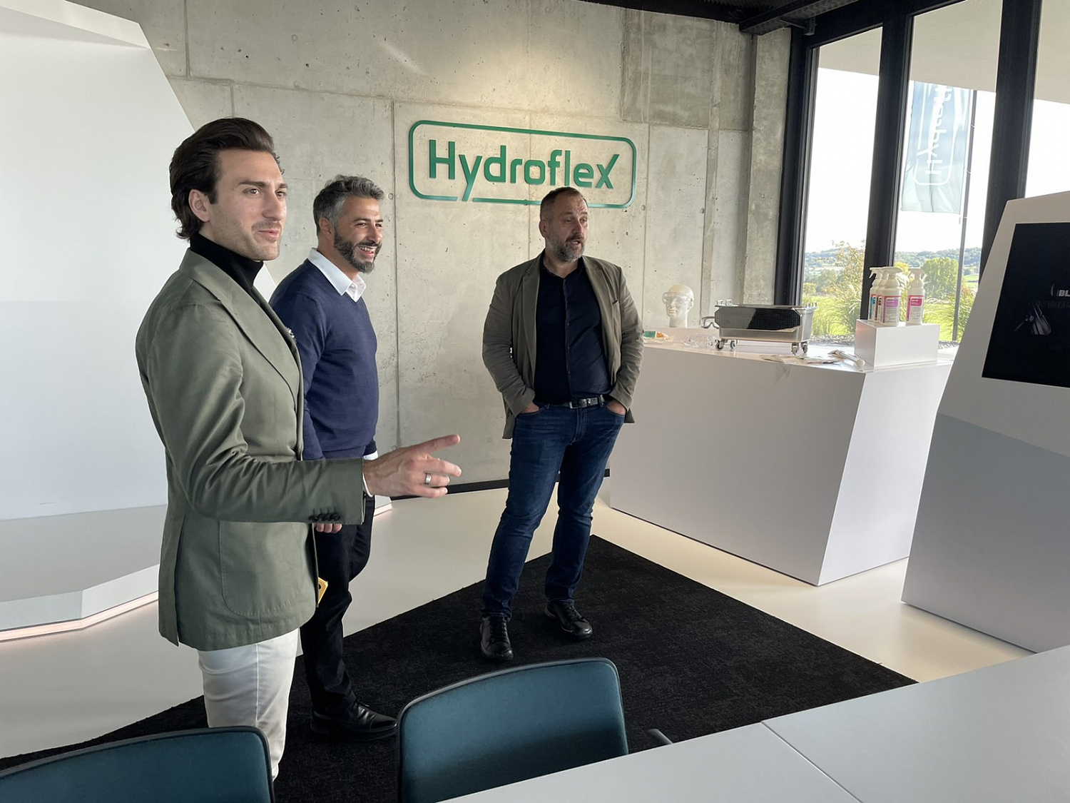 Презентация новой линейки BlackLine бренда Hydroflex